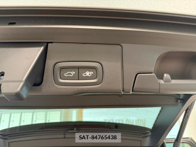 Volvo XC60 2024-03 8277682-17