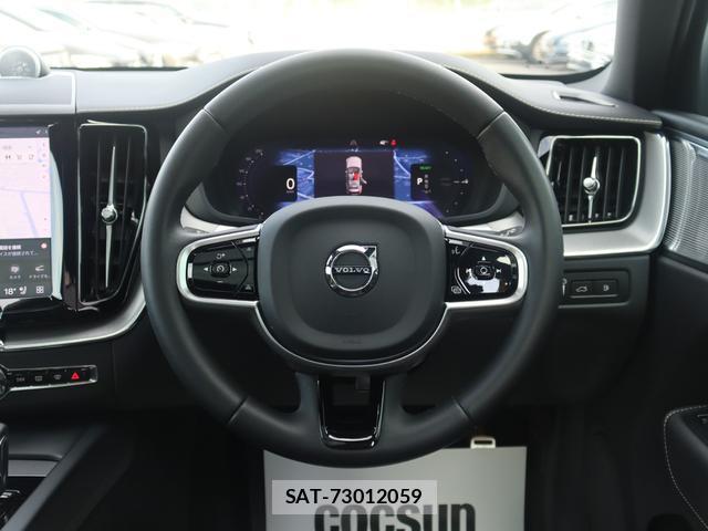 Volvo XC60 2021-10 8279242-11