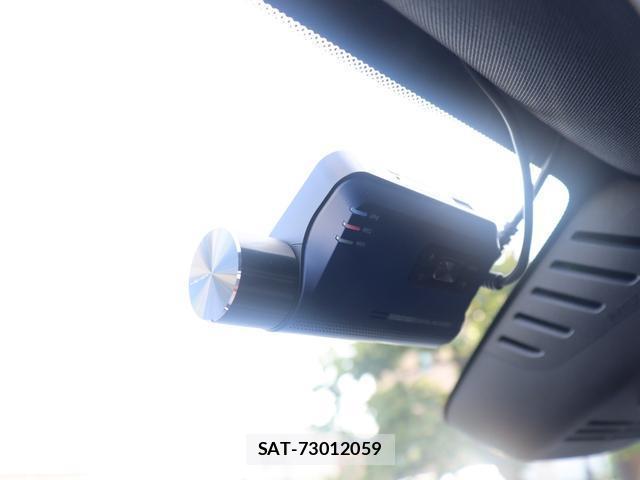 Volvo XC60 2021-10 8279242-16
