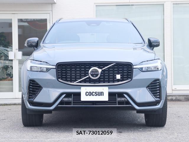 Volvo XC60 2021-10 8279242-4