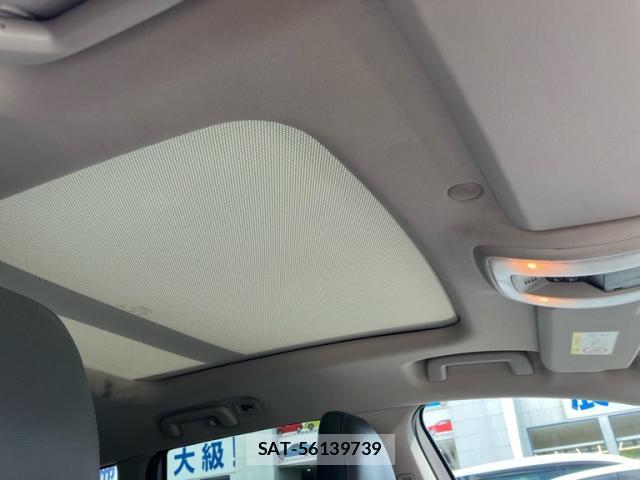 Volvo XC60 2017-08 8279641-10