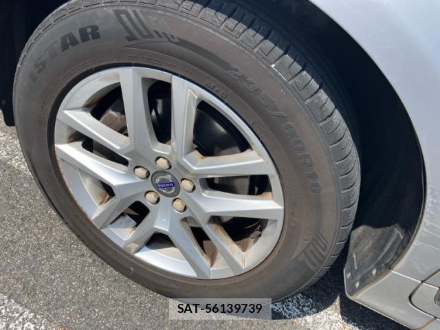 Volvo XC60 2017-08 8279641-13