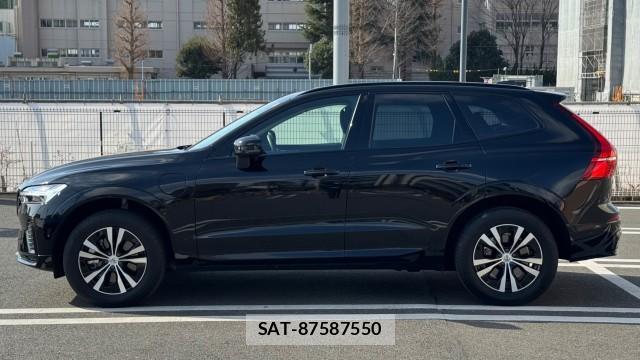 Volvo XC60 2022-12 8282170-10