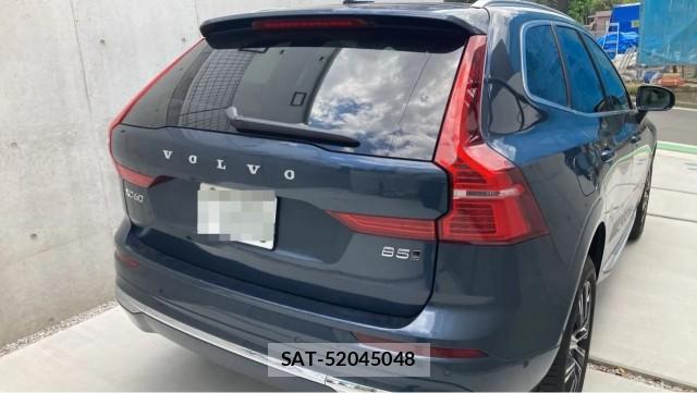 Volvo XC60 2022-06 8282281-12