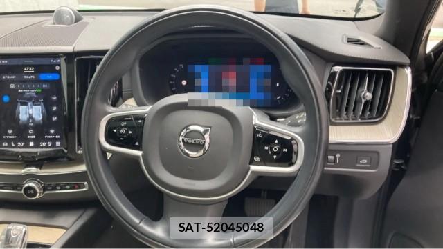 Volvo XC60 2022-06 8282281-16