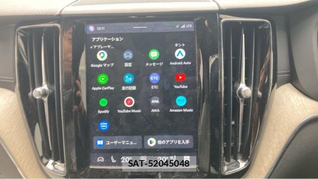 Volvo XC60 2022-06 8282281-4