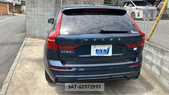 Volvo XC60 2022-09 8282282-1