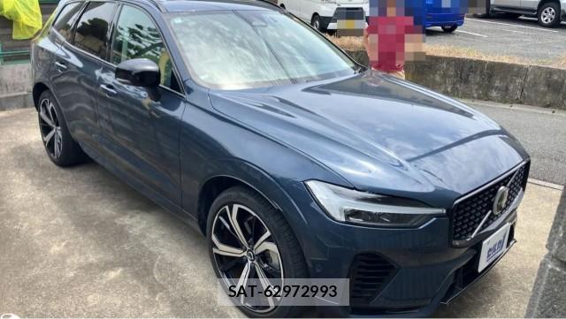 Volvo XC60 2022-09 8282282-11