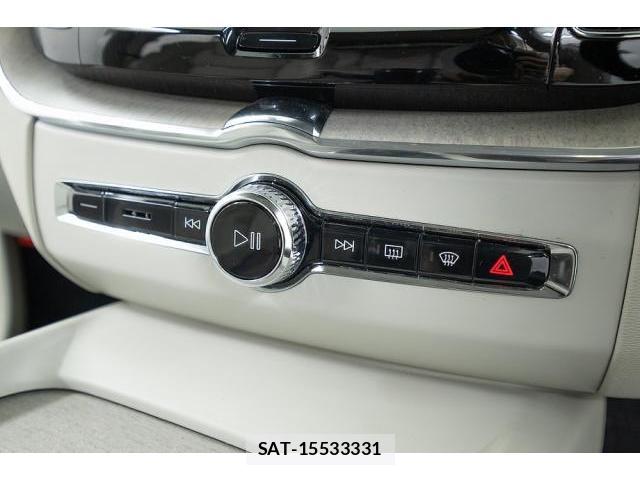 Volvo XC60 2019-10 8283323-18