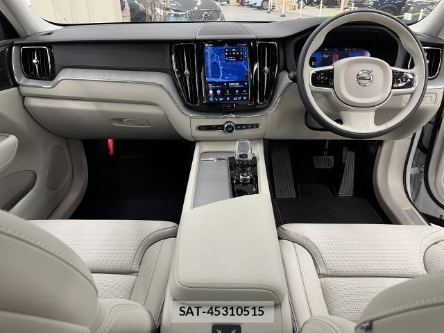 Volvo XC60 2025-09 8283952-2