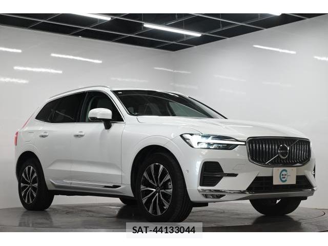 Volvo XC60 2022-11 8284232-0