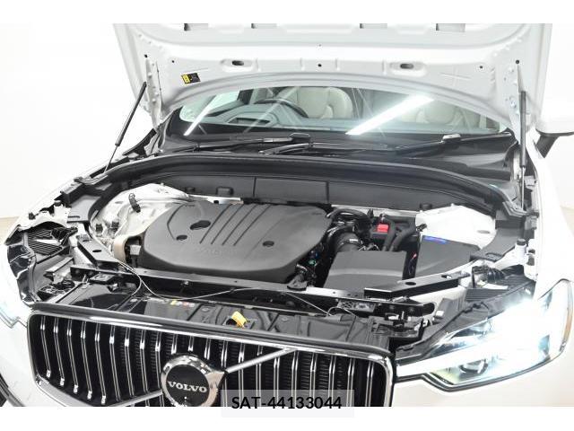 Volvo XC60 2022-11 8284232-18