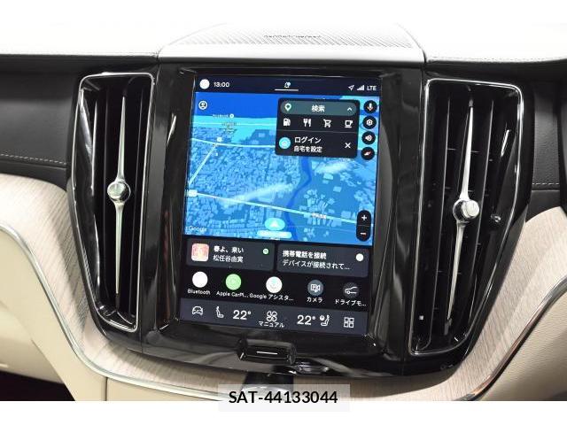 Volvo XC60 2022-11 8284232-4
