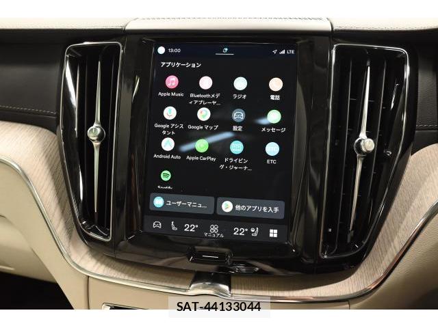 Volvo XC60 2022-11 8284232-5