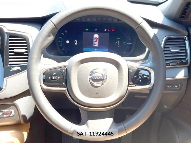 Volvo XC90 2024-06 8279372-11