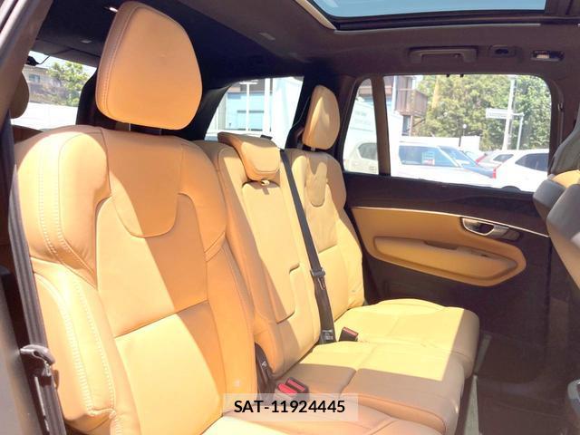 Volvo XC90 2024-06 8279372-15
