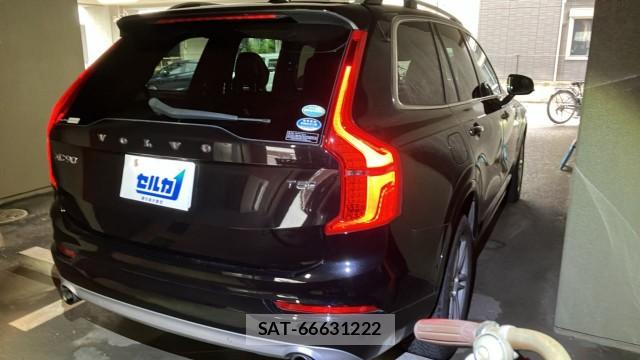 Volvo XC90 2017-09 8280862-12
