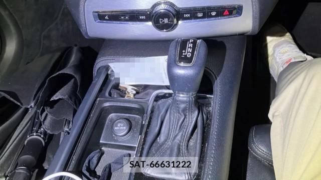 Volvo XC90 2017-09 8280862-14