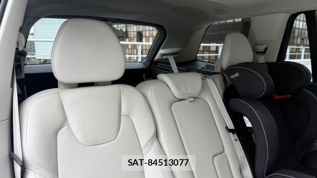 Volvo XC90 2021-06 8281059-6