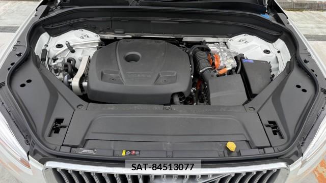 Volvo XC90 2021-06 8281059-7