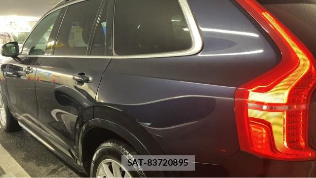 Volvo XC90 2017-09 8281441-10
