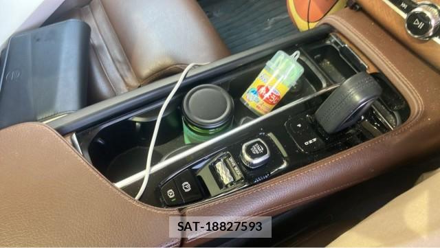 Volvo XC90 2020-09 8282151-14