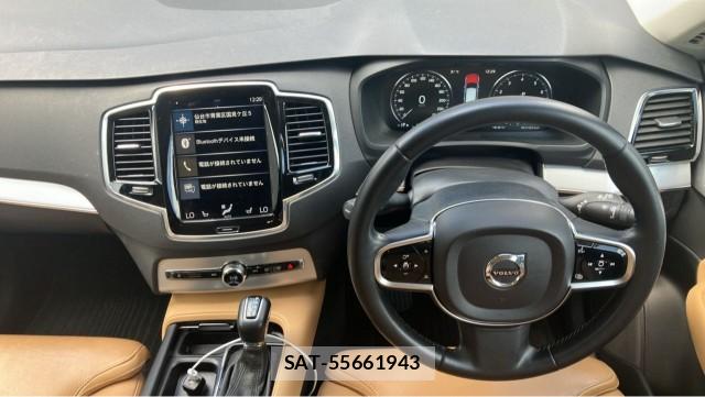 Volvo XC90 2016-06 8282410-16