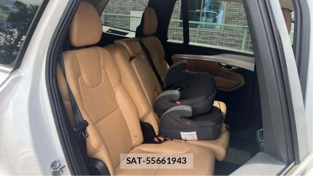 Volvo XC90 2016-06 8282410-6