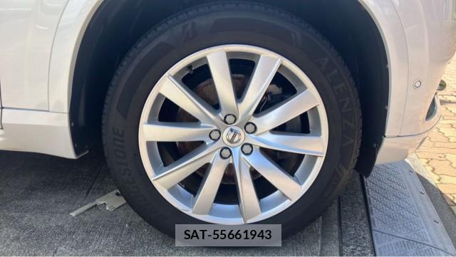 Volvo XC90 2016-06 8282410-8