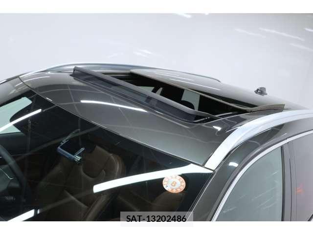 Volvo XC90 2021-07 8282686-12