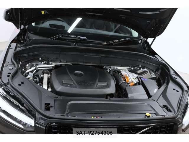 Volvo XC90 2024-05 8282687-18