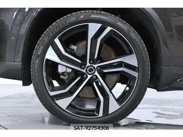 Volvo XC90 2024-05 8282687-19