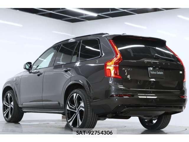 Volvo XC90 2024-05 8282687-2