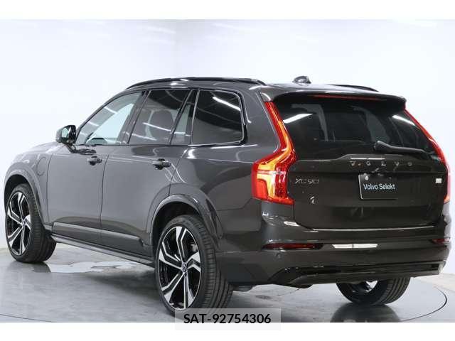 Volvo XC90 2024-05 8282687-6