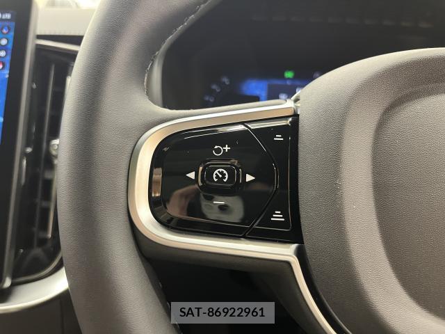Volvo XC90 2025-09 8283951-10