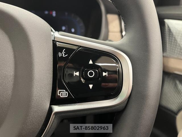 Volvo XC90 2025-02 8283957-12