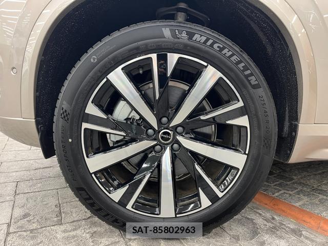 Volvo XC90 2025-02 8283957-16