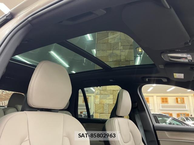 Volvo XC90 2025-02 8283957-3
