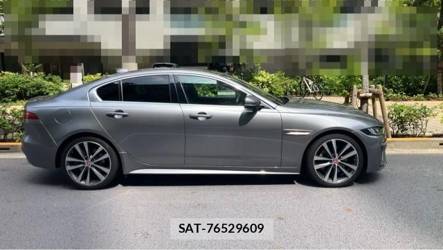 Jaguar XE 2019-09 8282105-3
