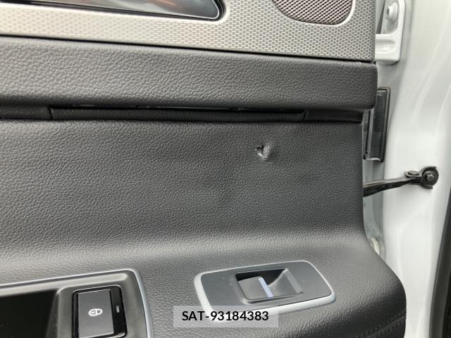 Jaguar XF 2018-10 8285508-10