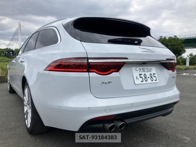 Jaguar XF 2018-10 8285508-6