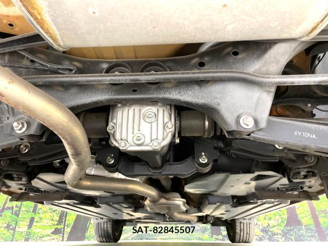 Subaru XV HYBRID 2016-11 8280392-17