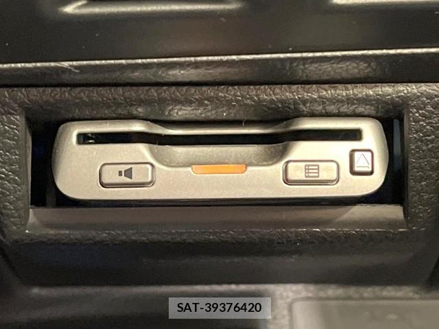 Subaru XV HYBRID 2014-04 8282665-6