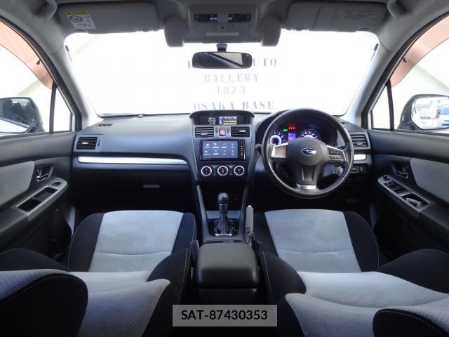Subaru XV HYBRID 2013-08 8282937-2