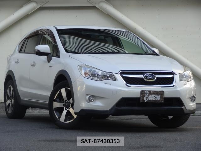 Subaru XV HYBRID 2013-08 8282937-3