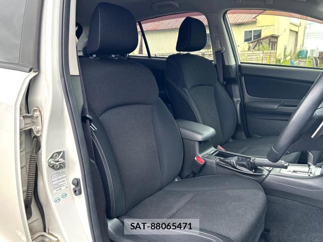 Subaru XV 2013-04 8279430-7