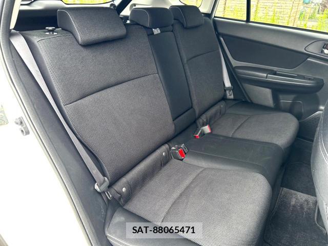 Subaru XV 2013-04 8279430-8