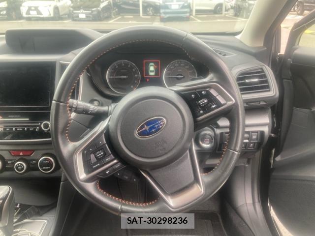 Subaru XV 2019-02 8279694-14