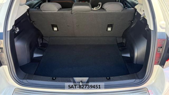Subaru XV 2017-07 8280676-17