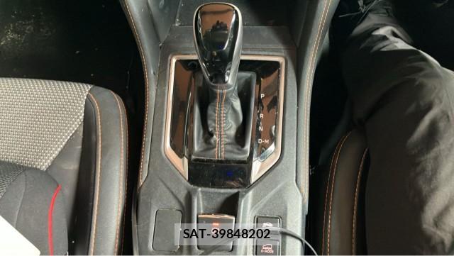 Subaru XV 2018-02 8282188-14